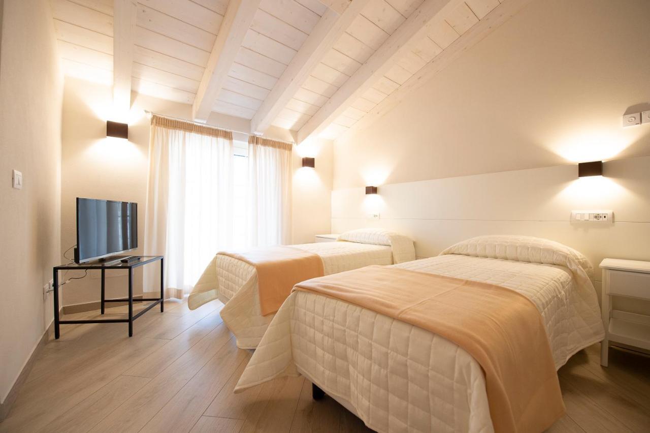 Villino Micol Camere A Due Passi Dal Mare Marina Di Carrara Exterior foto